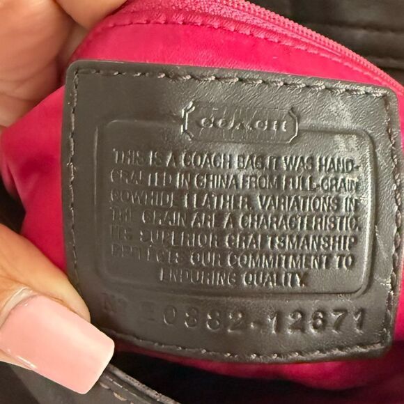Beautiful Coach Leather Bag. In excellent condition. - Picture 7 of 9
